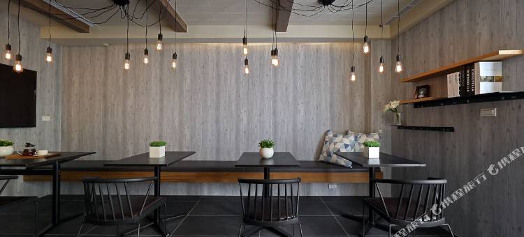 日月潭蓝天水湾民宿图片