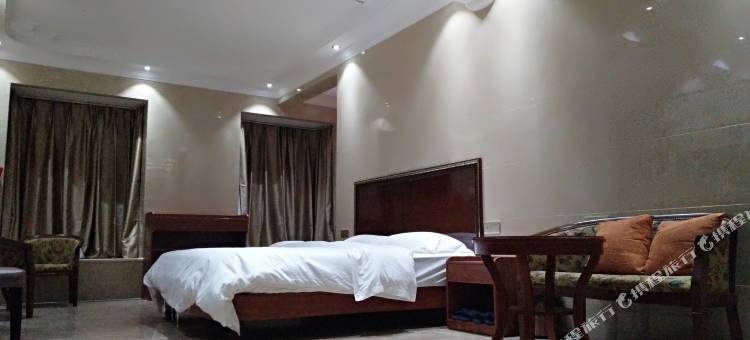 茂名宴大公寓图片