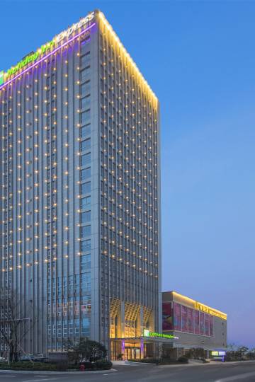 2公里锦江都城酒店(溧阳平陵中路上河城店)酒店价格4.7698条点