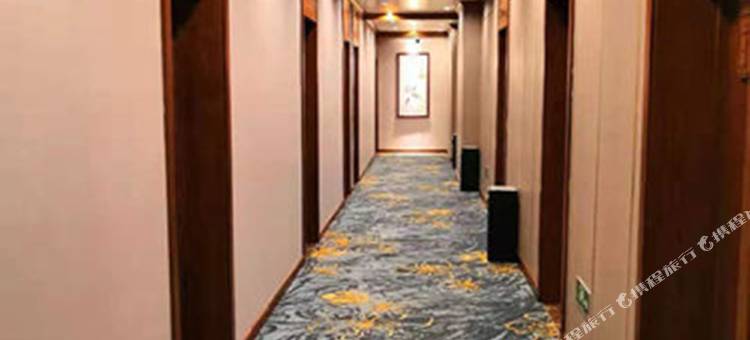 镇赉富苑宾馆图片