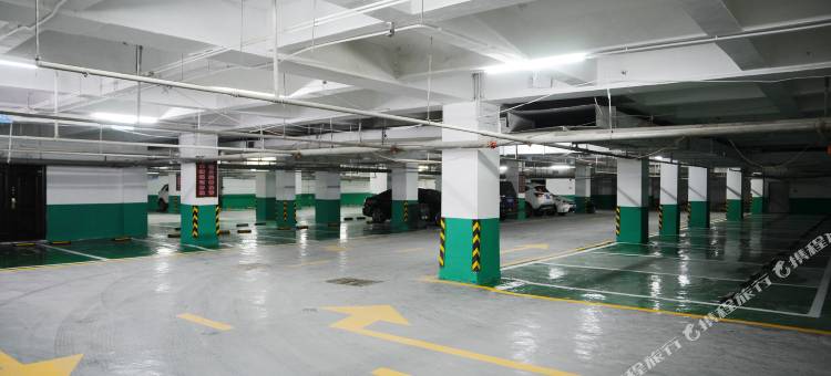 如家素柏云酒店(石家庄万象城新百广场地铁站店)图片