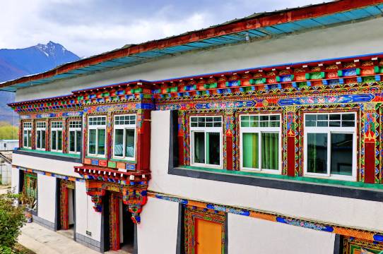 米林大峡谷桃源雪峰客栈