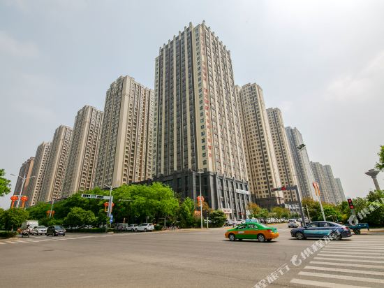 润家购物广场(未央湖景家十字东北角)