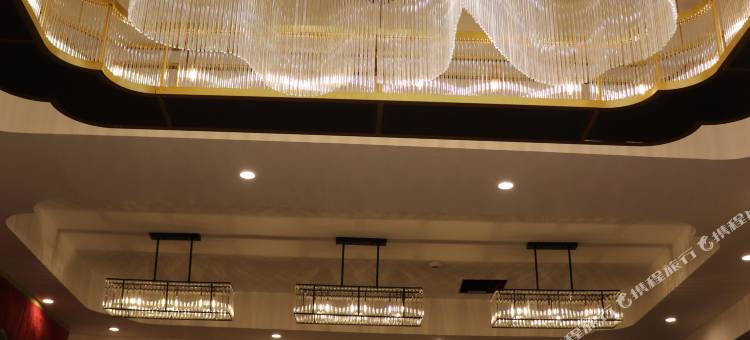 临夏山景套房假日酒店图片