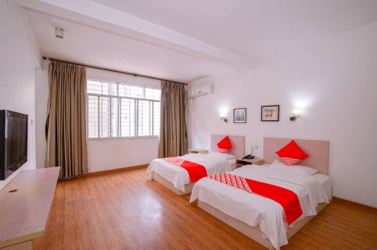 柳州君悦时尚宾馆