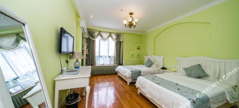 阳朔白蓝蒂地中海酒店图片