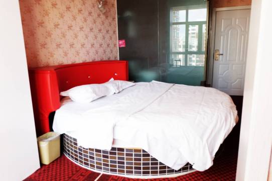 佳木斯西圃商旅宾馆