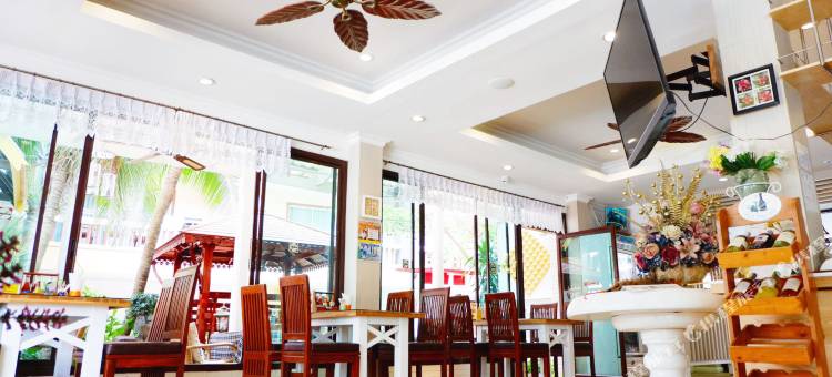 艾亚里广场酒店(Aiyaree Place Hotel)图片