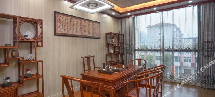 建始莱美酒店图片