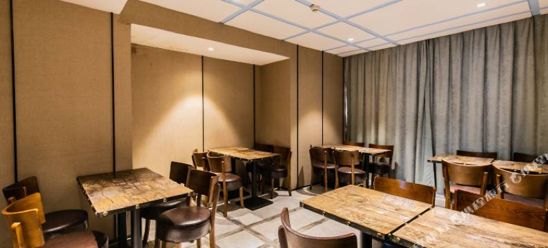 株洲皇圣臻品酒店(株洲火车站店)图片