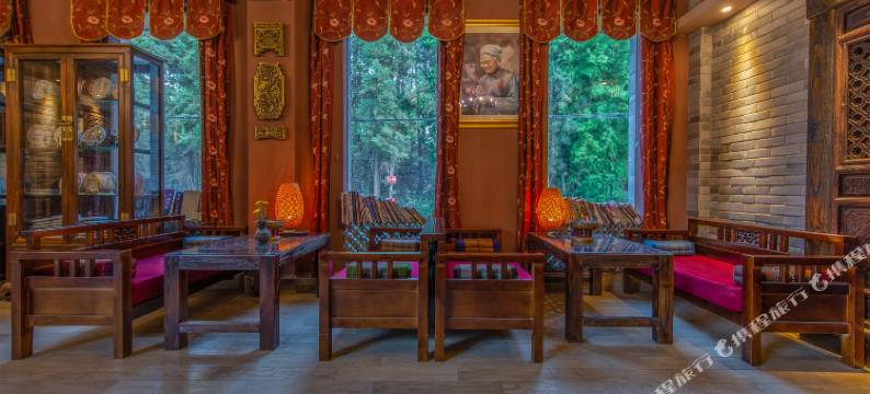 燕子里精品民宿(大理古城店)图片