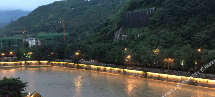 马边金外滩商务酒店图片