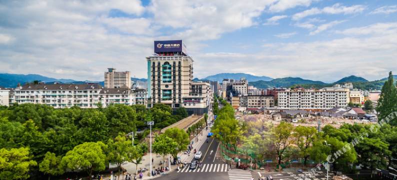 季纷·清尘酒店(丽水中山街钟楼店)图片