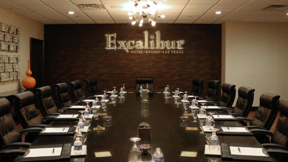 Excalibur Las Vegas Hotel Reviews And Room Rates