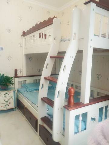 西安莫雨菲公寓