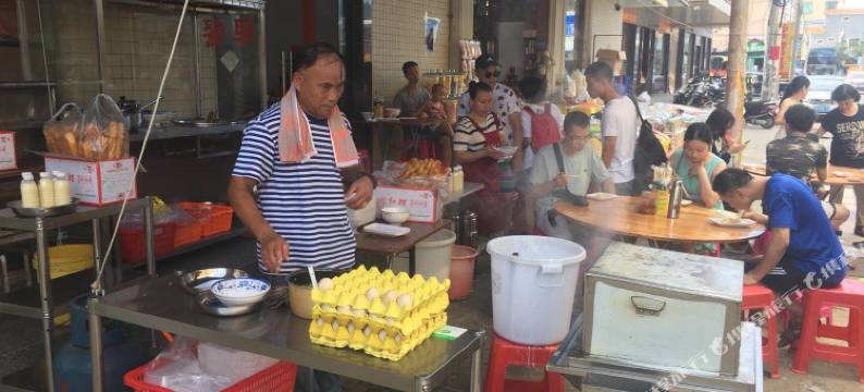 港联酒店(惠东双月湾情人堤店)图片