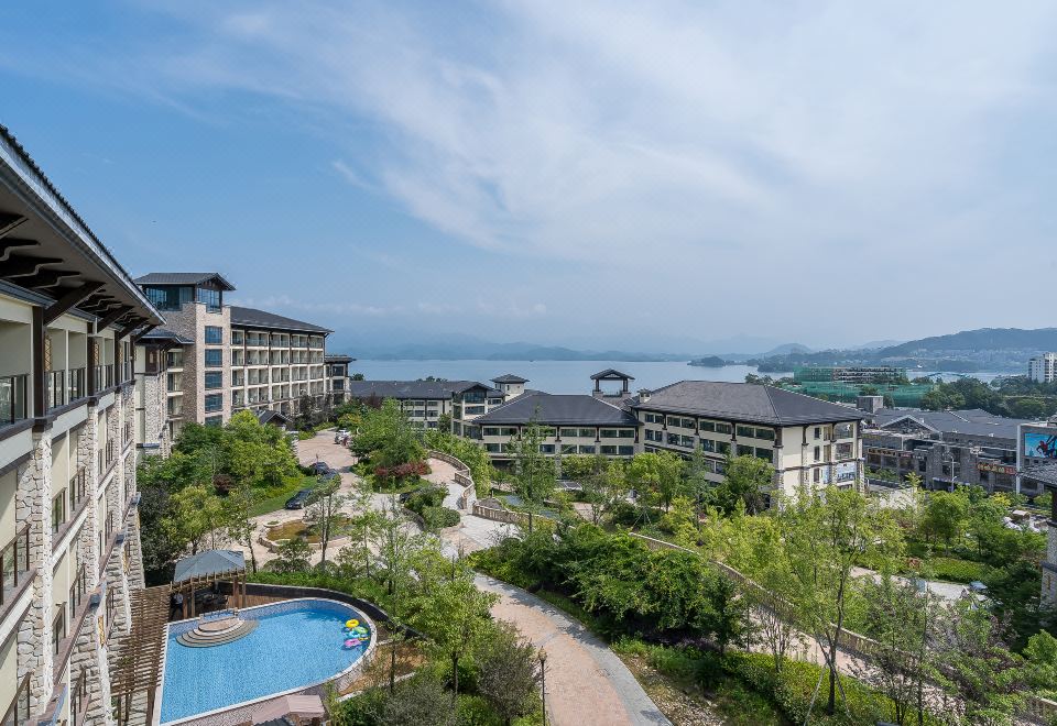千岛湖中心湖码头丽呈睿轩酒店外景图