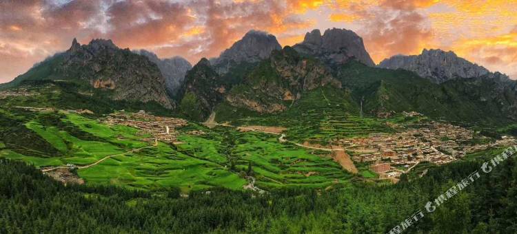 繁星观景民宿(扎尕那景区店)图片