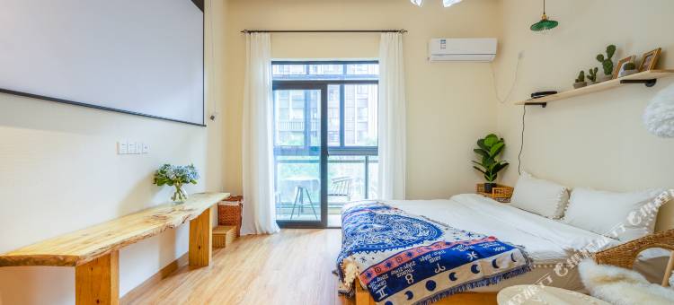 蜜巢民宿(武汉大学东湖店)图片