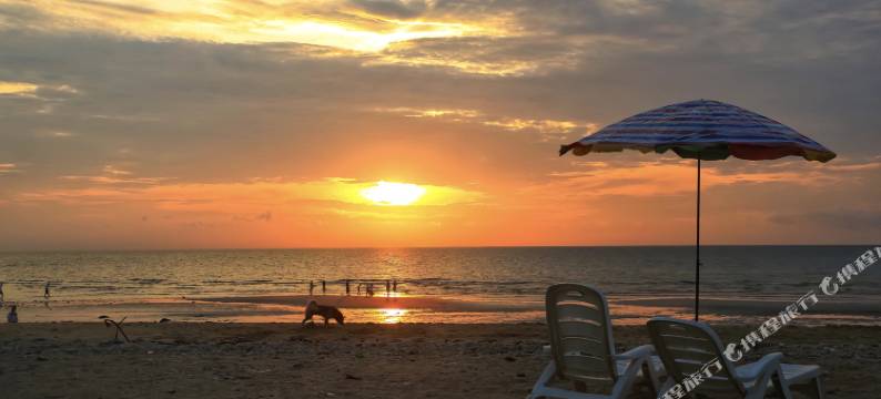 涠洲岛花屿墅(天主教堂贝壳沙滩店)图片