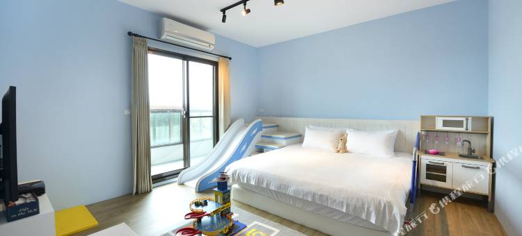 宜兰蝴蝶结溜滑梯亲子民宿图片