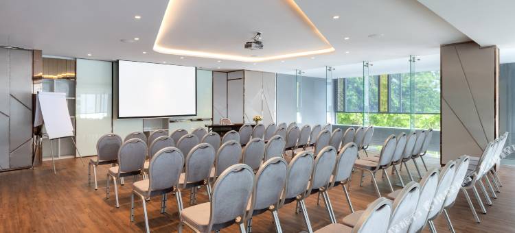 曼谷拉差达宜必思尚品酒店(Ibis Styles Bangkok Ratchada)图片