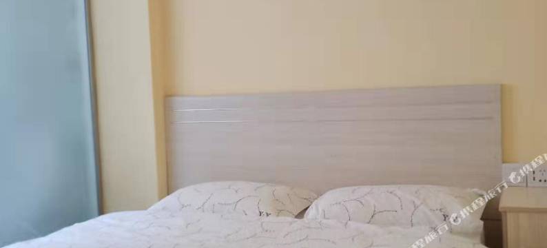 广州裕元公寓(琶洲会展鹭江地铁站店)图片