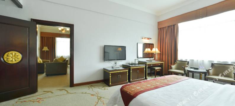 俊美国际大酒店(贵港行政中心广场高铁站店)图片