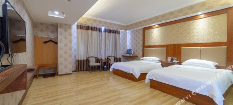 兴业大厦(吴川市第一中学店)图片