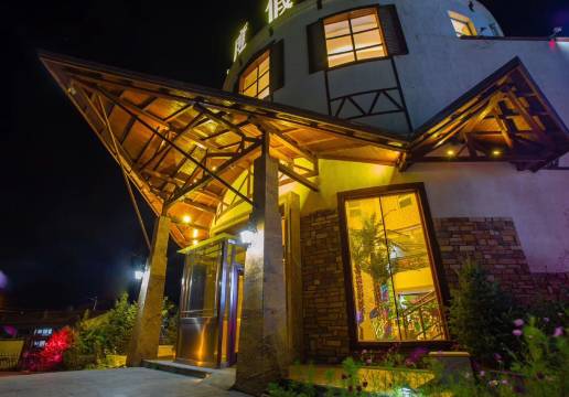 张家口如域·飞鸟假日酒店