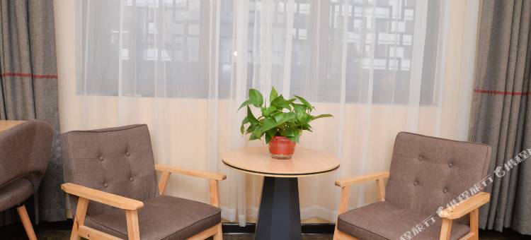 尚客优精选酒店(咸宁通山月亮湾广场店)图片