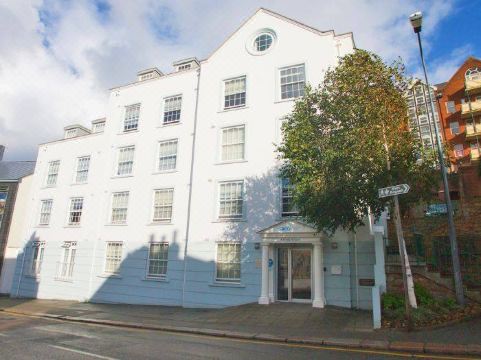 Saco Jersey - Merlin HouseHotel Overview