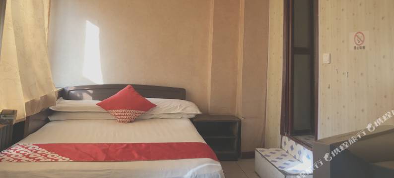 OYO乌鲁木齐金鑫顺泰宾馆图片