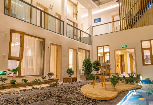 LANYUN   INN Hotel Overview