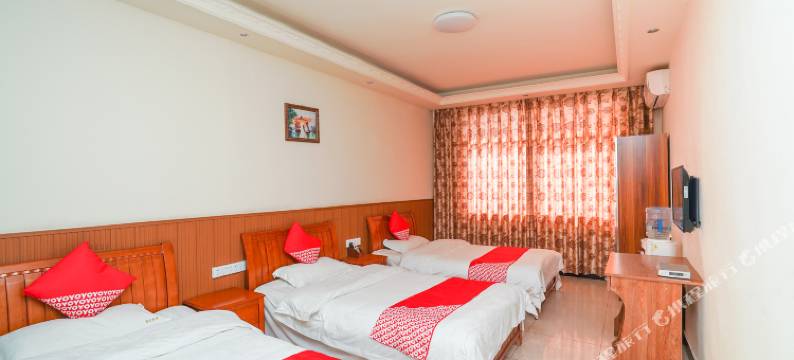 OYO成都聚友宾馆图片