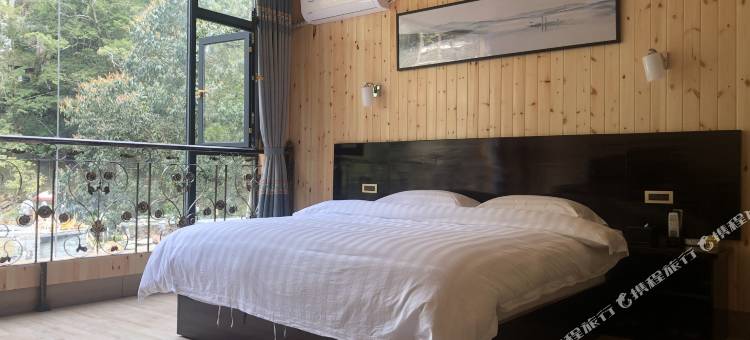 龙胜千山原家居酒店图片