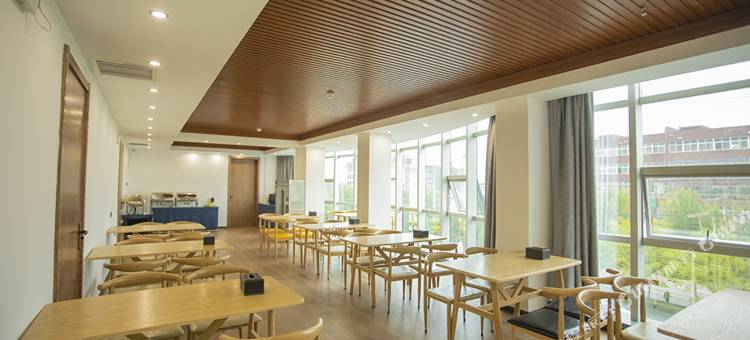 纳维亚严选酒店(南阳北京路店)图片