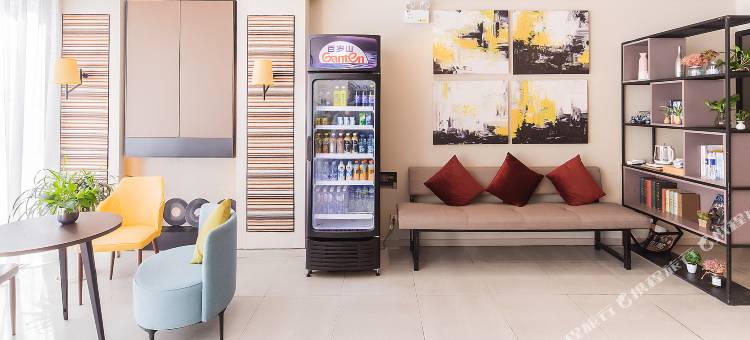 如家睿柏·云酒店(长沙县置地广场星沙文体中心地铁站店)图片