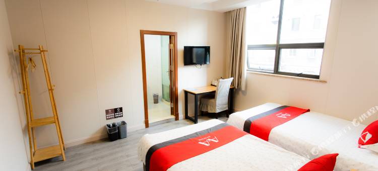 A&A连锁酒店(川沙华夏东路地铁站店)图片