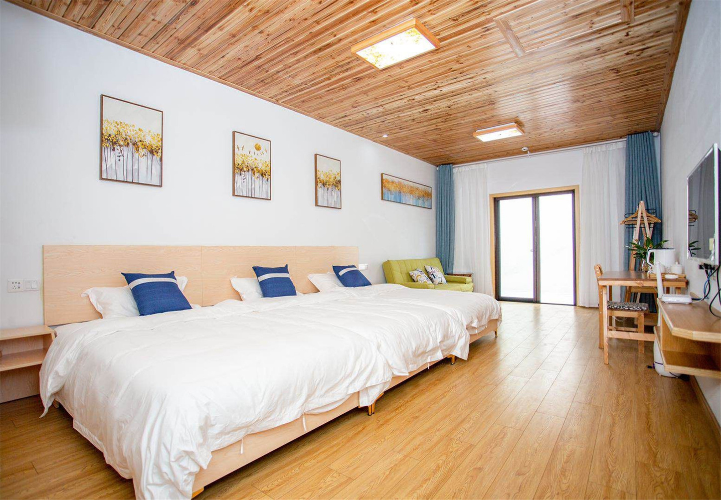 Hangzhou Zuichuantian Mountain LodgeOver view