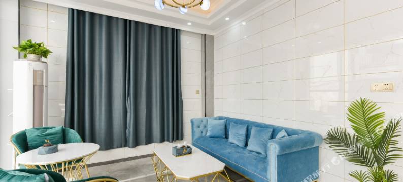 广州曼途名宿(龙归万民广场店)图片