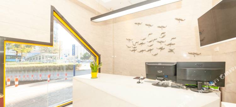 轻宿派·圣澜商务酒店图片