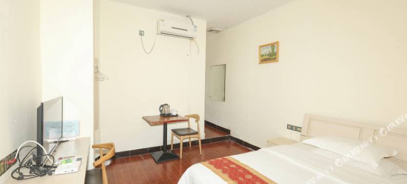 深圳万家惠酒店(卓悦汇上梅林地铁站店)图片