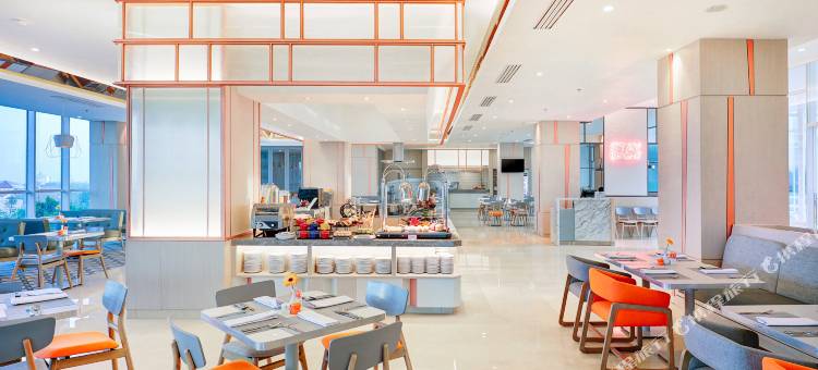 泗水哈里斯班达伦萨特利特会议酒店(Harris Hotel & Conventions Bundaran Satelit Surabaya)图片