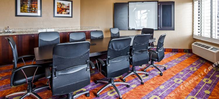 鲍威尔湖景贝斯特韦斯特酒店(Best Western View of Lake Powell Hotel)图片