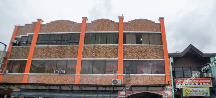 RedDoorz @ Pvc Pension Haus图片