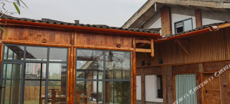 雅安楠香精舍民宿图片