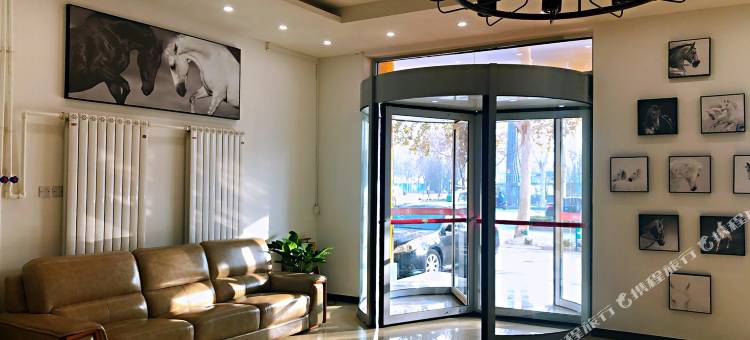 骏怡连锁酒店(衡水衡百国际体育馆店)图片