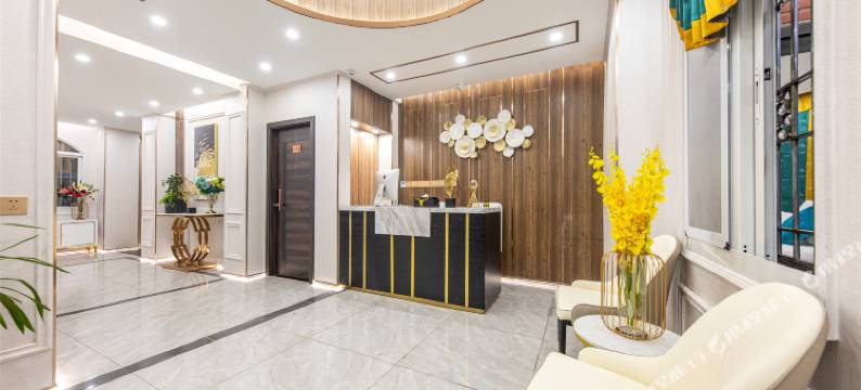 鼓浪屿WHITE居易度假别墅(日光岩店)图片