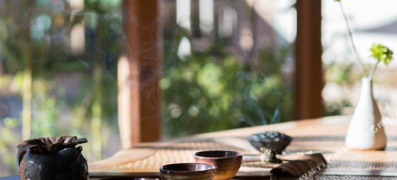 晏坐湖景清奢民宿(泸沽湖猪槽船游湖大落水村店)图片